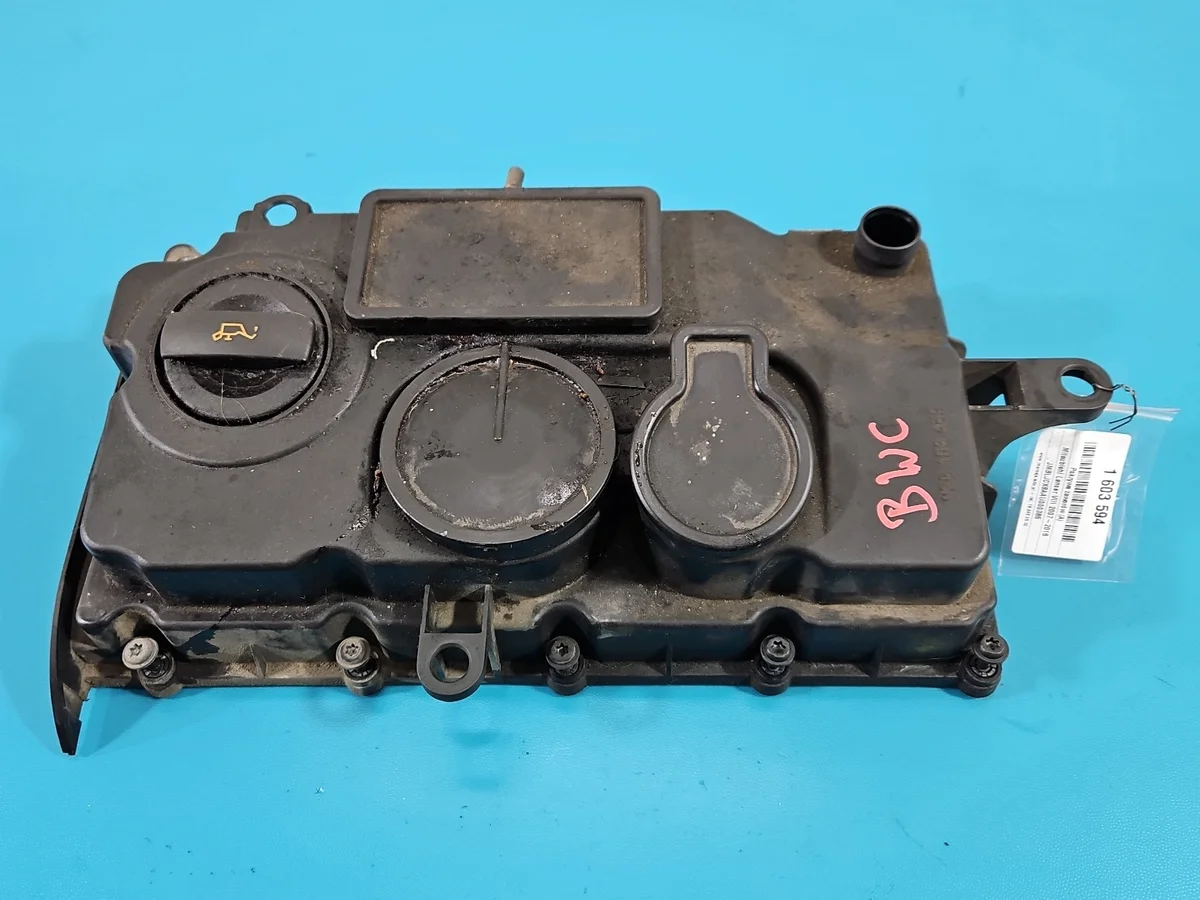 Tapa de Válvulas Mitsubishi Lancer 2.0 DID 03G103475C