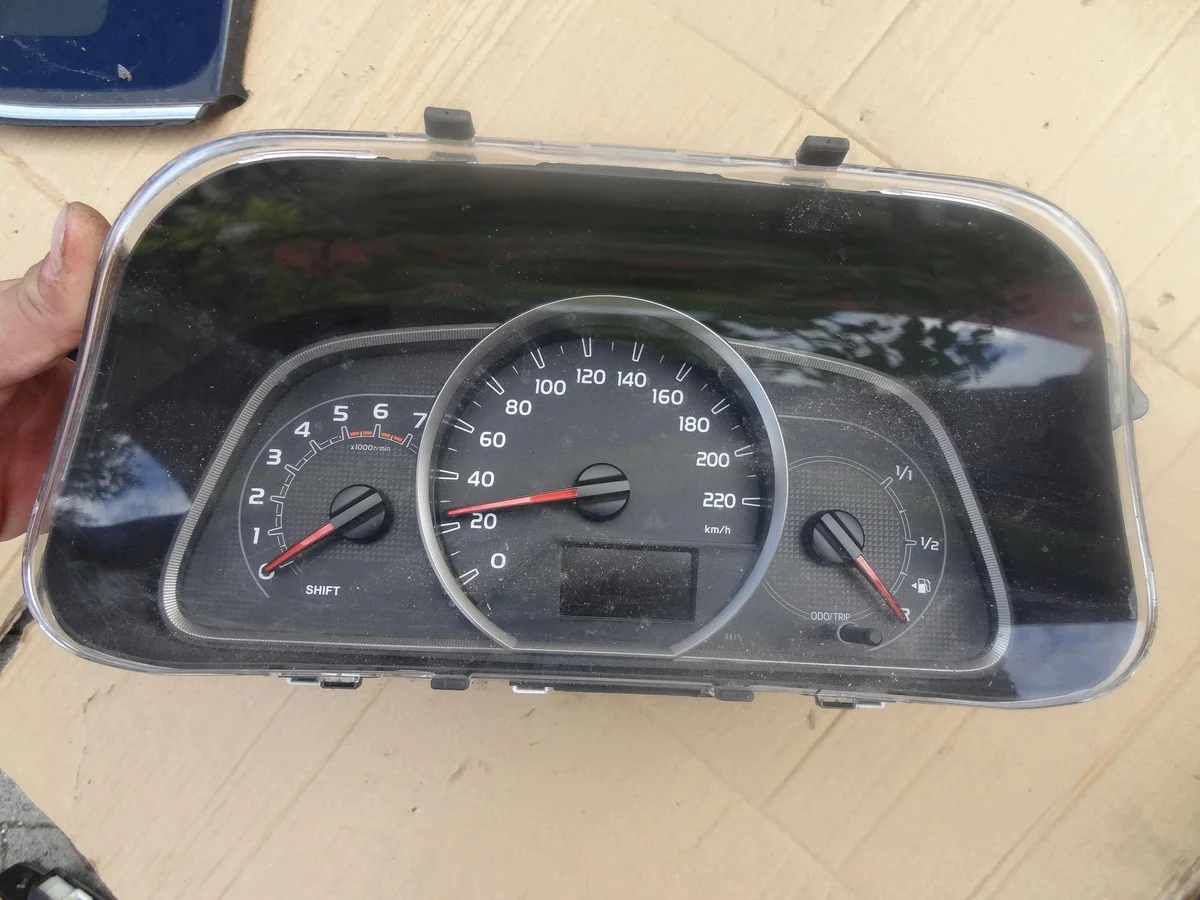 Mittaristo Toyota RAV4 IV 157570-0100