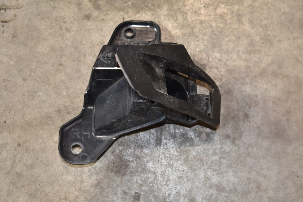 Suporte Direito Mercedes W177 A1778851503