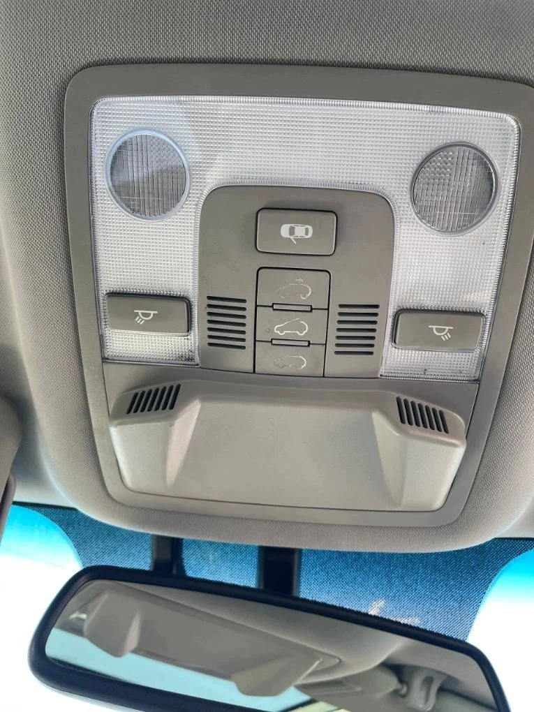 Sisävalo Kia Sportage SL 928003U410ED