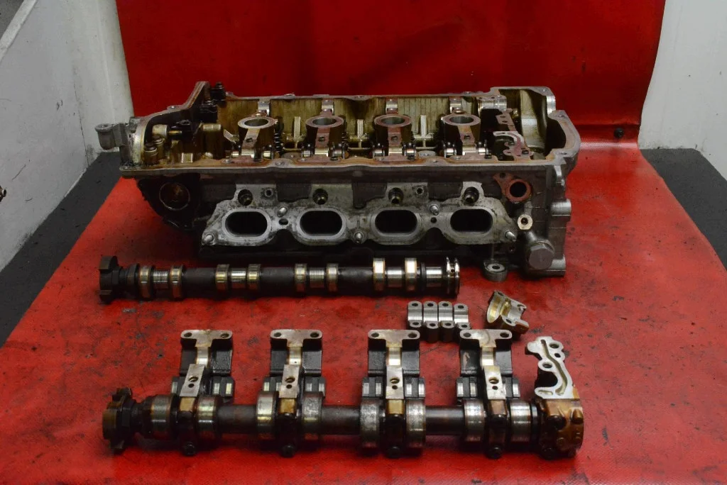 Engine Cylinder Head V753354980N Peugeot 207 1.6 VTi
