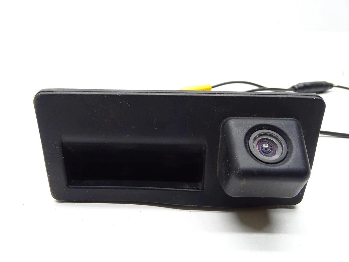 Takaluukun kahva Audi A5 8T A4 B8 OEM 19.10.26.12.2322