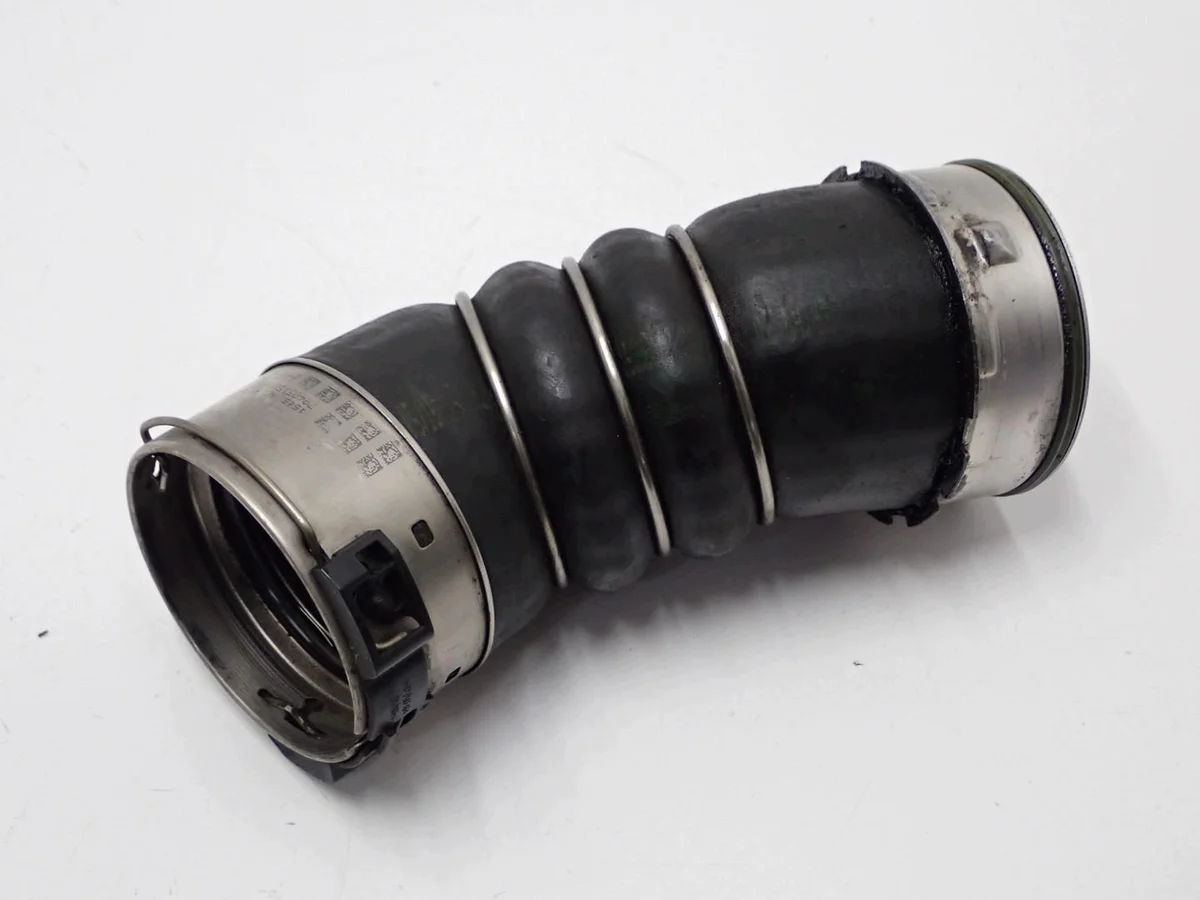 Tubo Intercooler BMW X6 F16 30D 3.0D N57 7823236