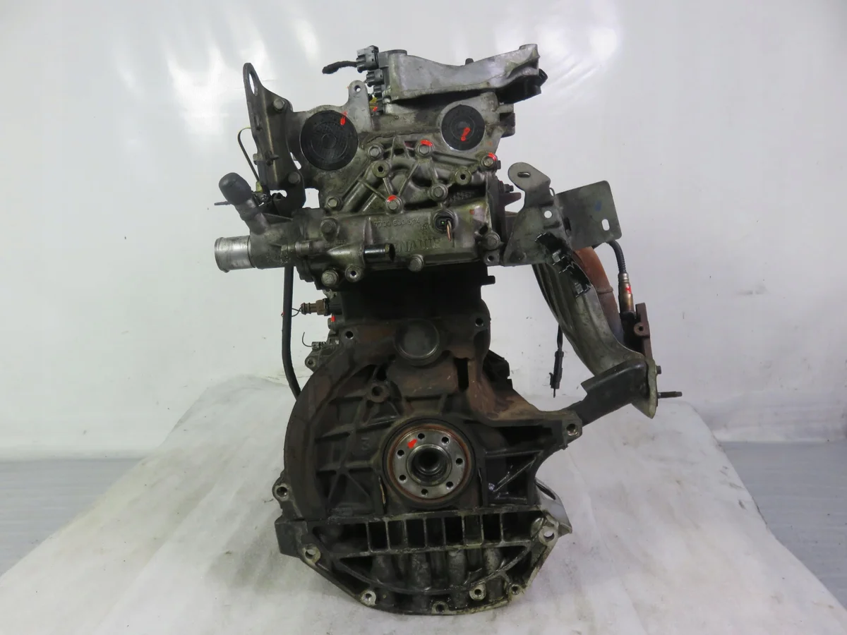 Moottori Renault Grand Scenic II 2.0 F4R771 M1092159-F4R