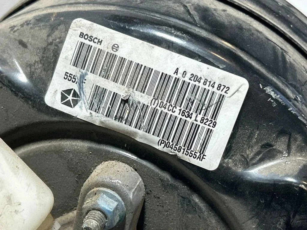 Jeep Cherokee KL Bremskraftverstärker A0204814872