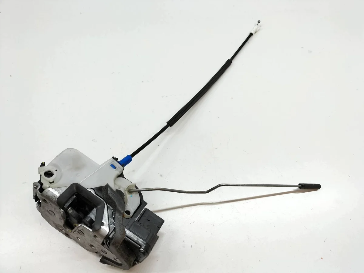 Cerradura Puerta Derecha Delantera Opel Astra IV 13579523GP