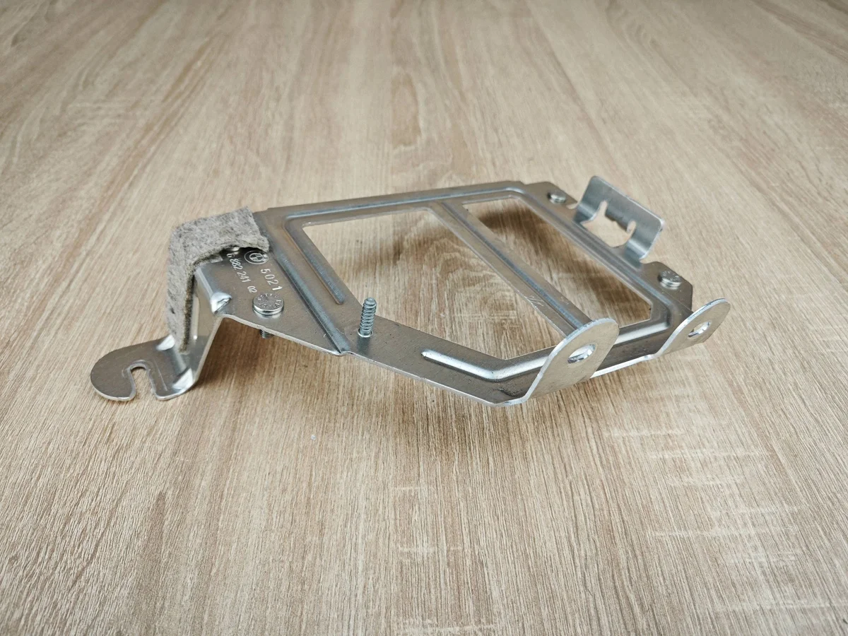 Soporte Amplificador BMW Serie 8 G15 6882241