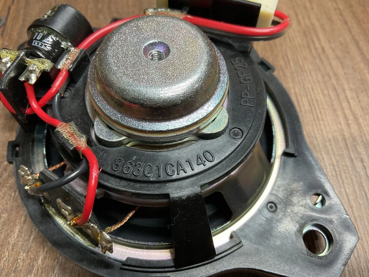 Altavoz central Toyota GR 86 86301CA140 image 7