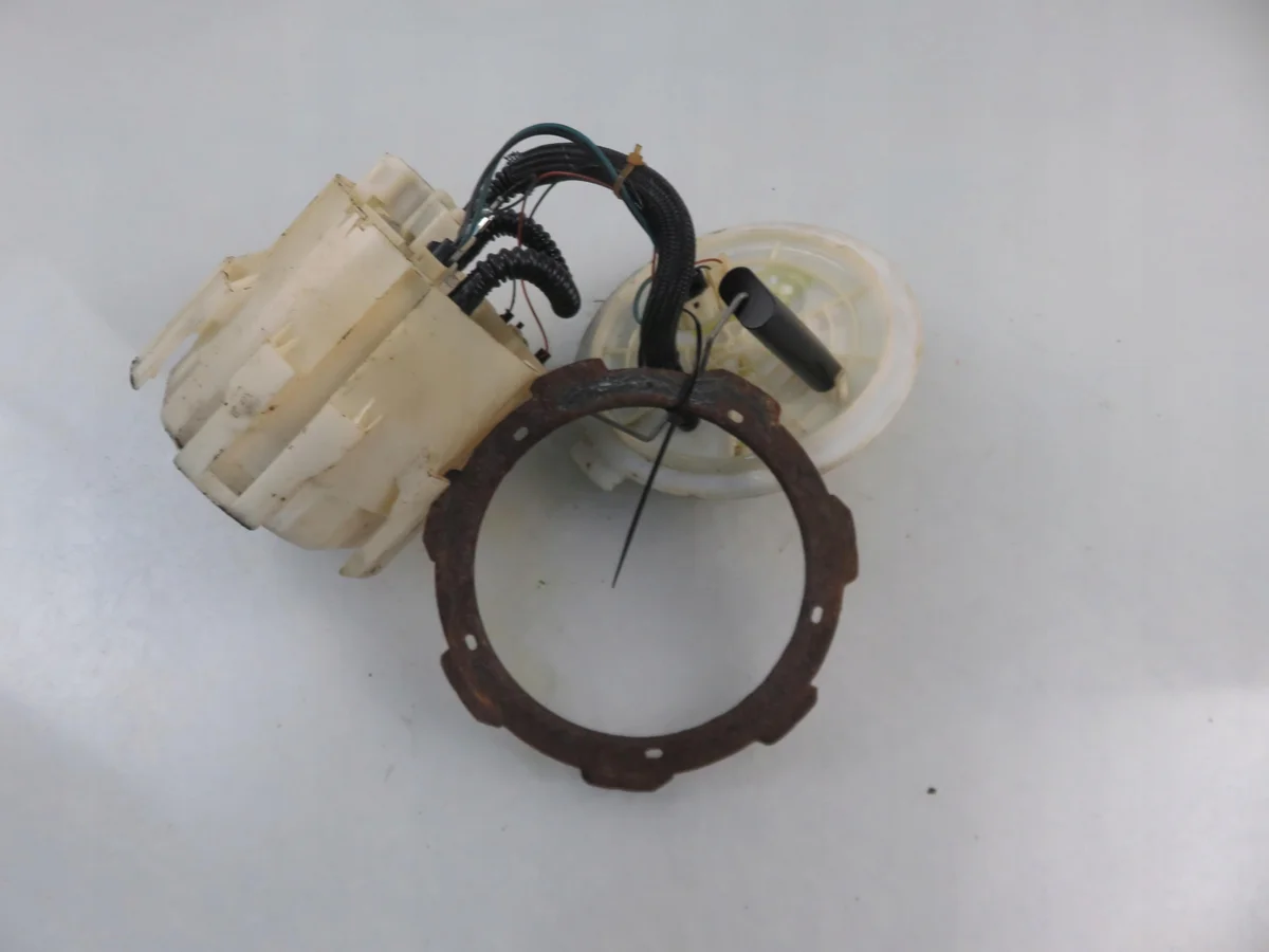 Bomba de Combustível Opel Zafira B 1.6 0580314115