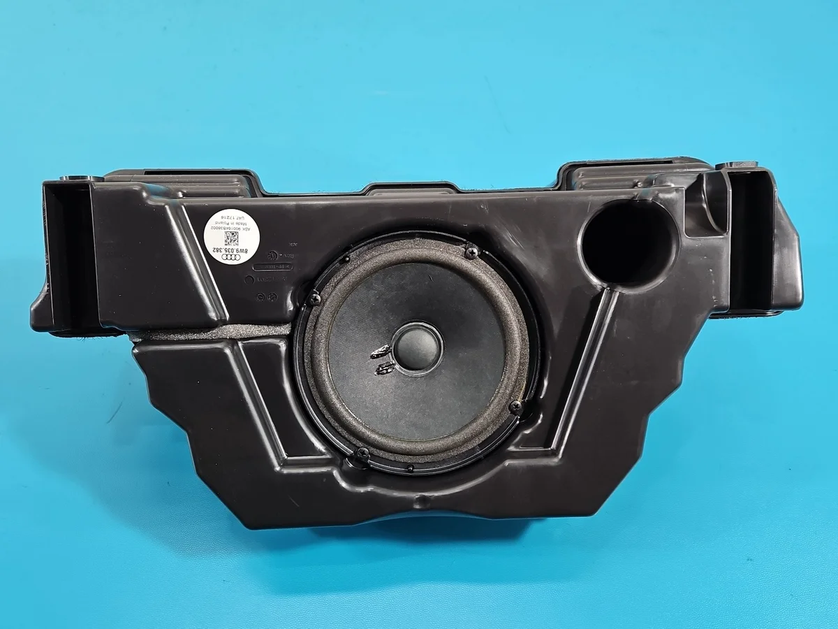 Subwoofer Audi A4 B9 8W9035382