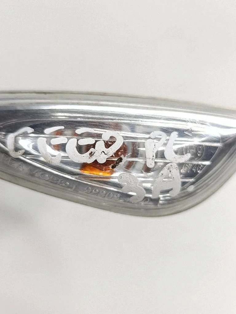 Intermitente Kia Ceed II 92303A203A image 5