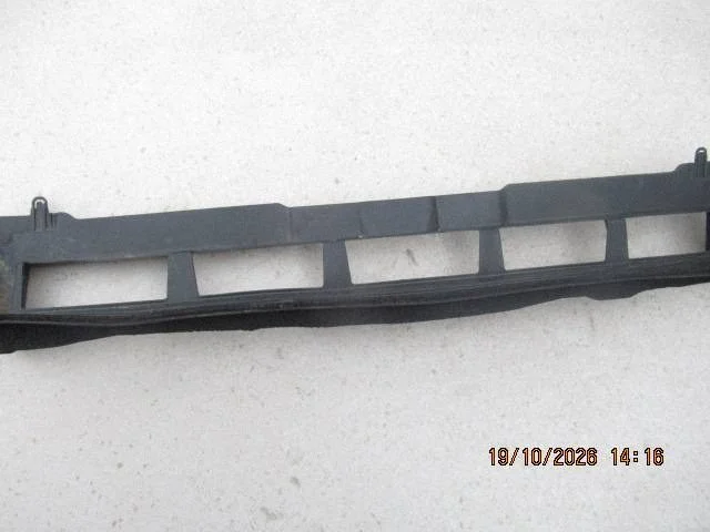 Toyota Corolla E21 Air Cover 16594-F3040