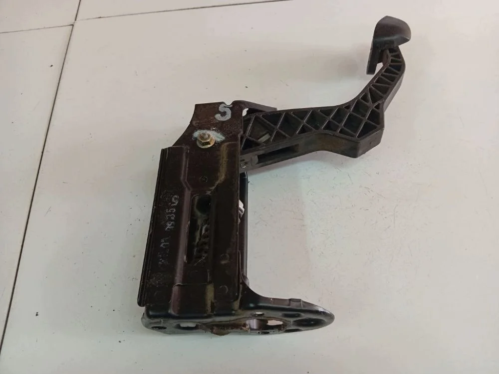 Audi A3 Pedaal koppeling 1J1721321 image 3