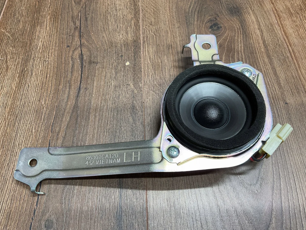 Toyota GT 86 Altavoz Puerta Trasera 86301CA120