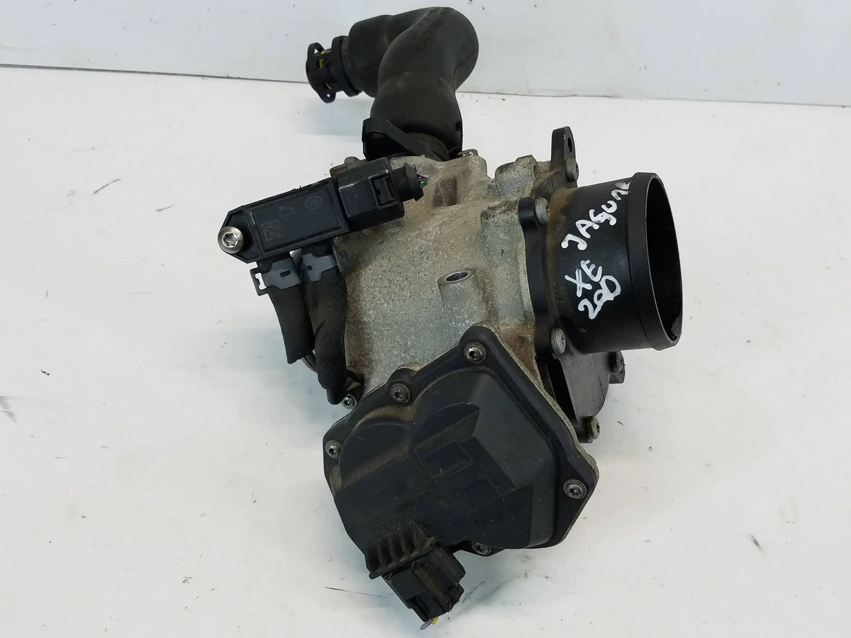 Jaguar XE X760 2.0 D Corpo Farfallato 24514E0323FHUP