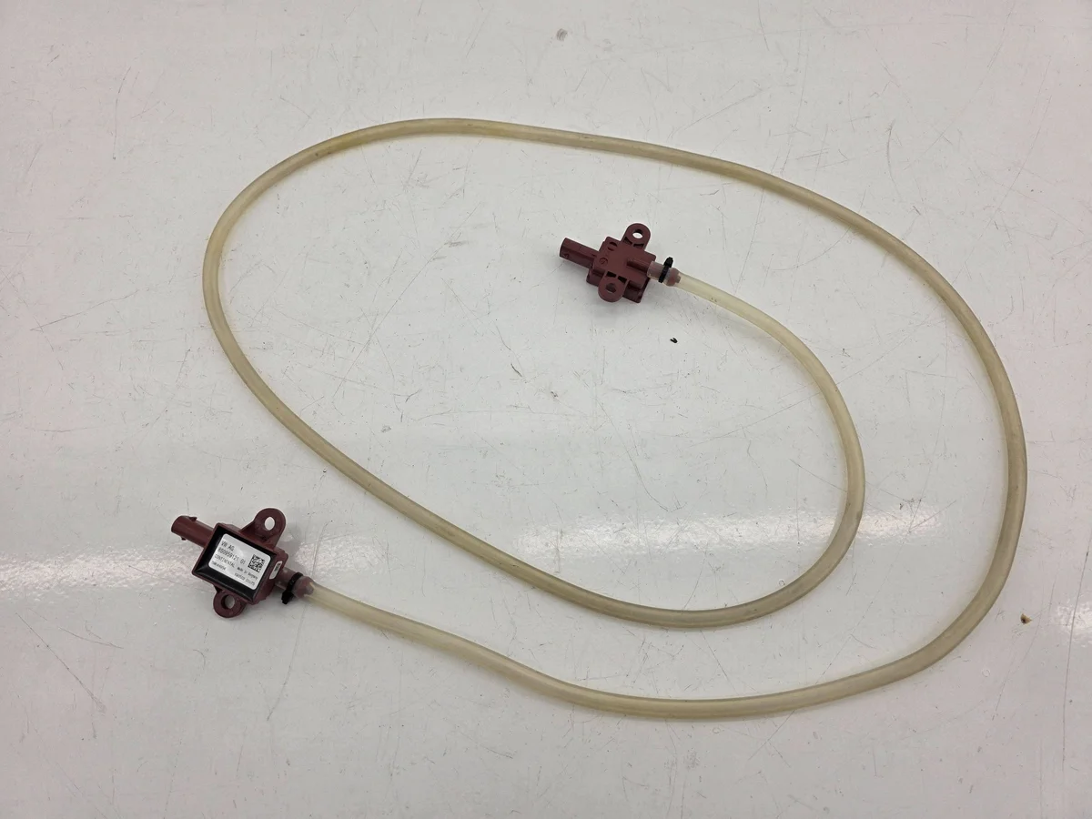 Sensor Proteção Pedestre Audi TT 8S0959121