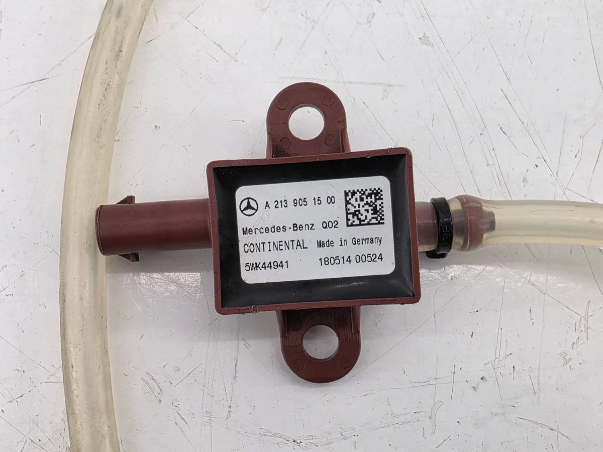 Sensor de protección de peatones Mercedes E W213 A2139051500