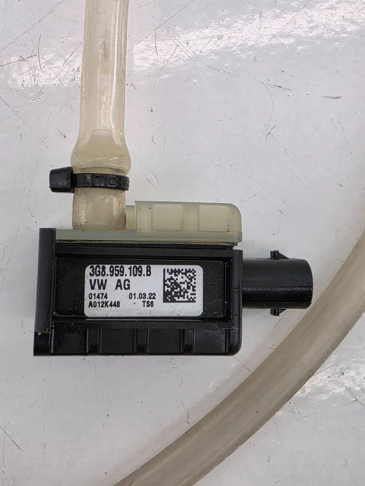 Sensor Protección Peatones VW 3G8959109B
