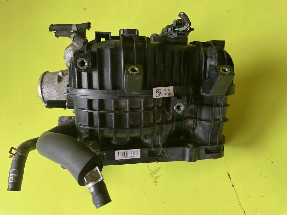 Hyundai i20 i30 Kia Ceed Intake Manifold 28300-04560