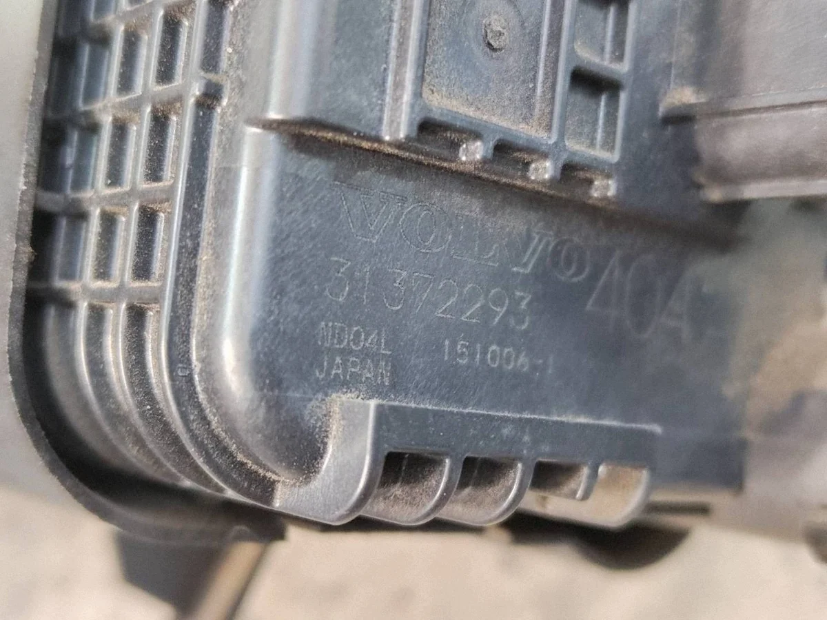 Filtro Carbone Volvo XC90 II 3137229323A image 4