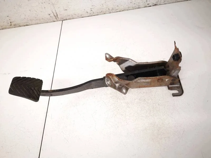 Pedaal rem Mitsubishi Pajero Pinin 2.0L EIS3098297