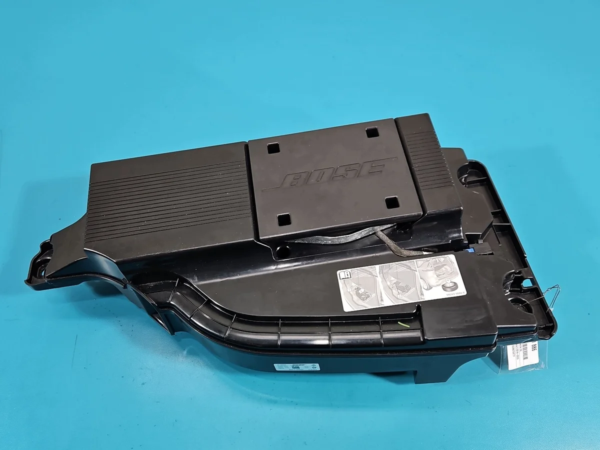 Renault Espace V Subwoofer 281700926R
