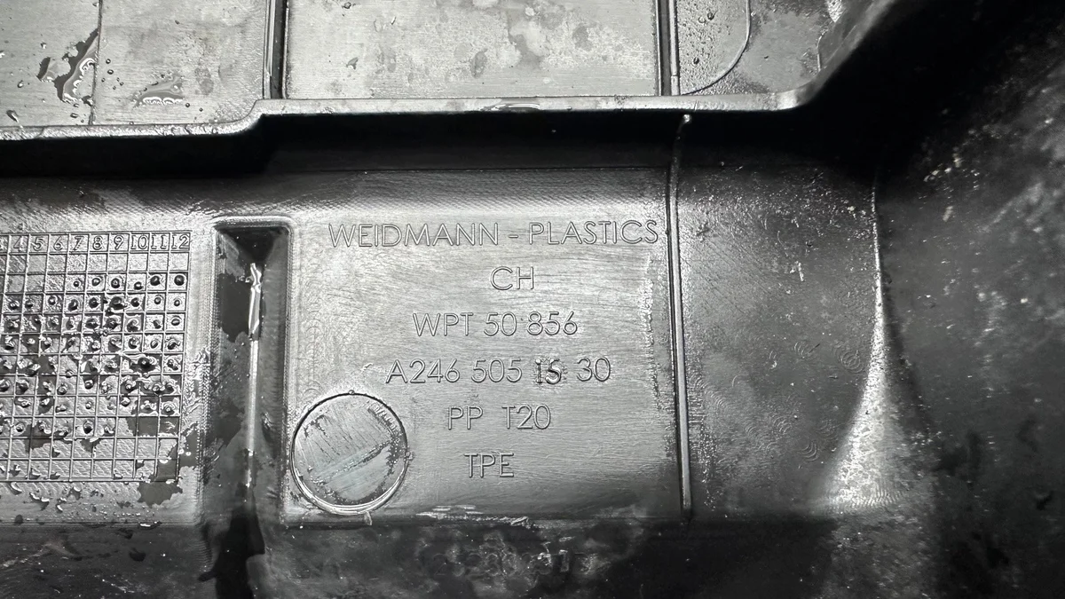 Air Duct Mercedes-Benz CLA Coupe C117 A2465051530