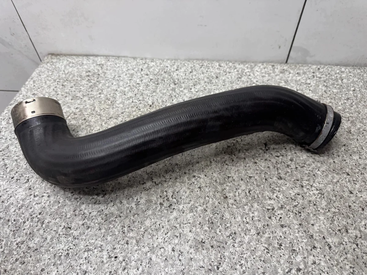 Tuyau Intercooler Volvo V40 II 2.0 D 31430019