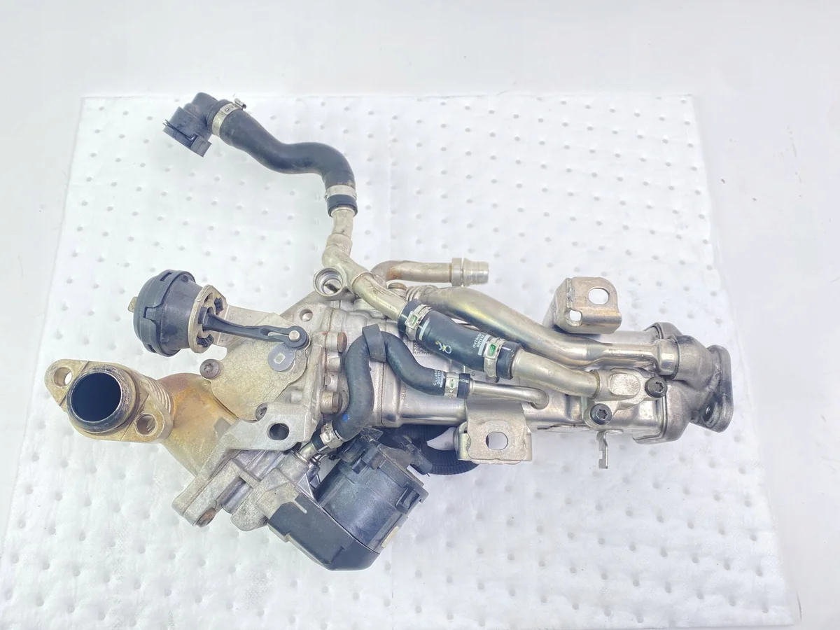 Radiateur EGR BMW 11718517724