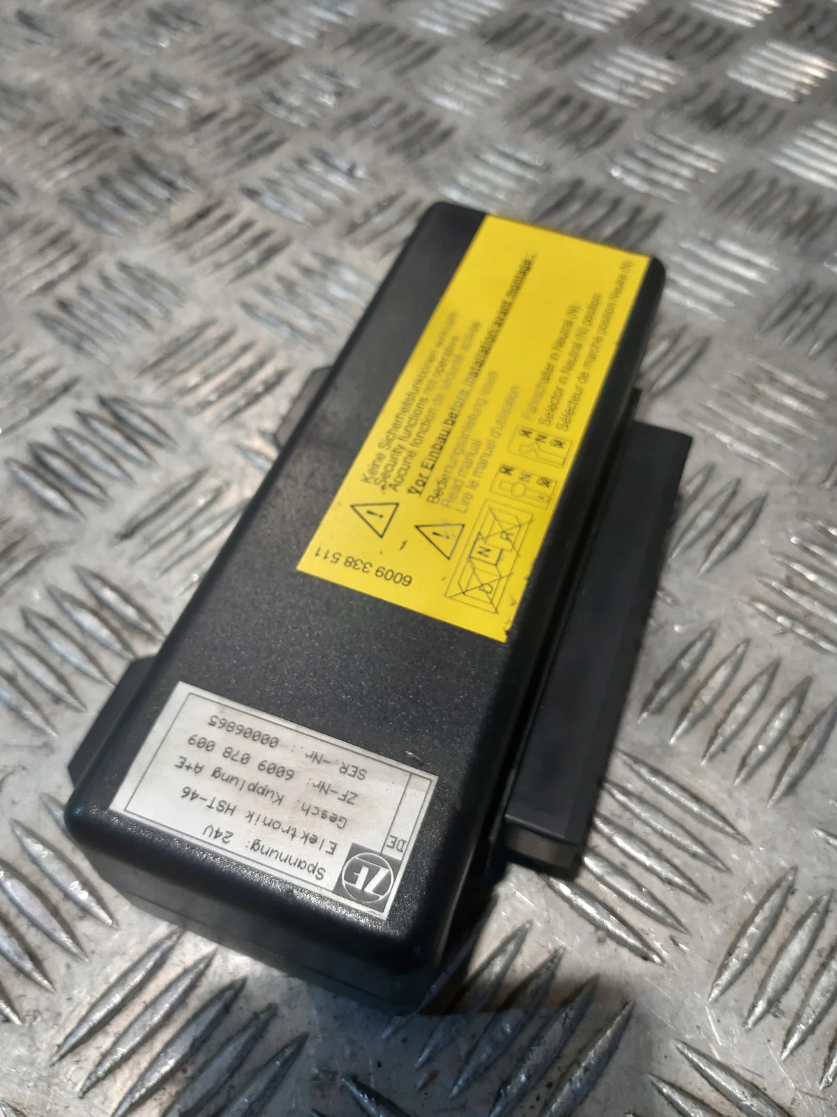 Styrenhet växellåda ZF 6009078009