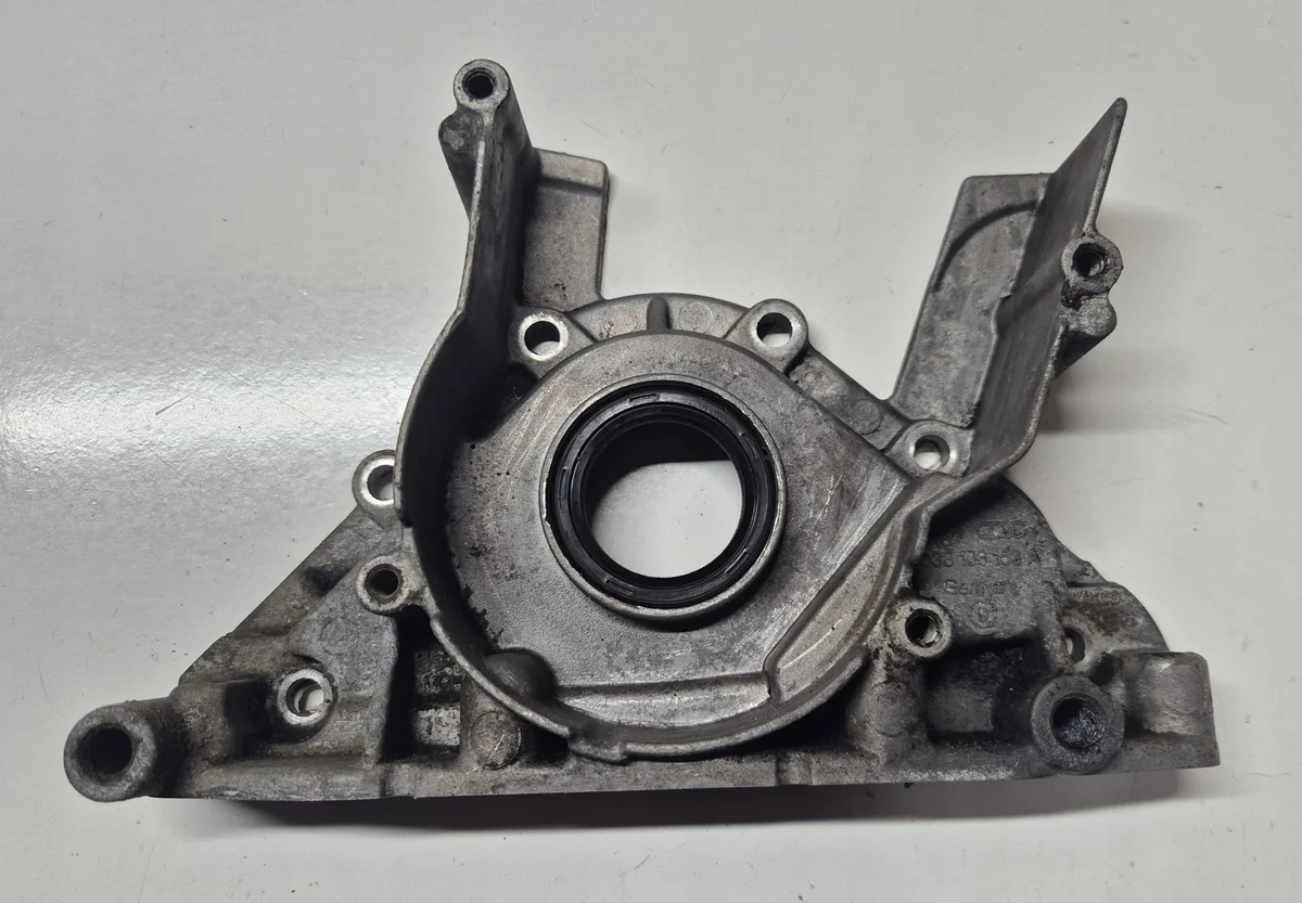 Audi VW 1.9 TDI tiiviste 038103153A
