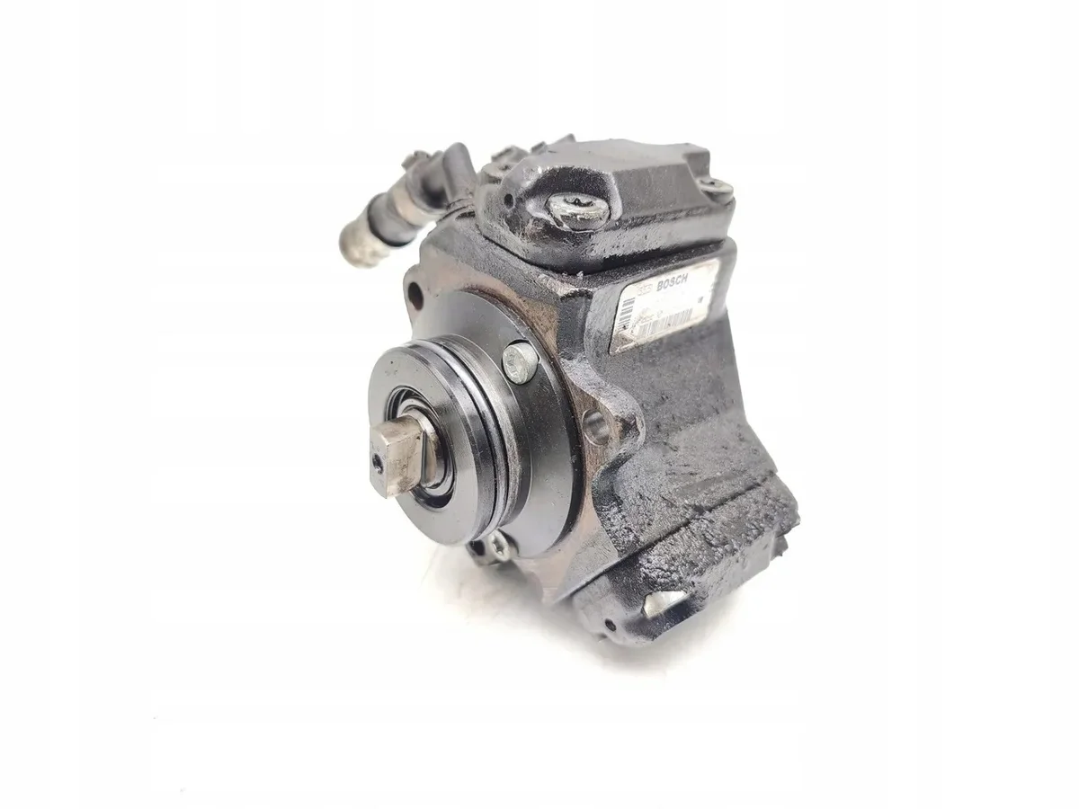 Polttoainepumppu 1.3 CDTI 16V Vauxhall Combo 55185549