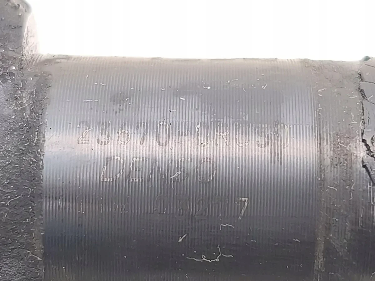 Inyector Toyota Avensis 23670-0R030 image 5