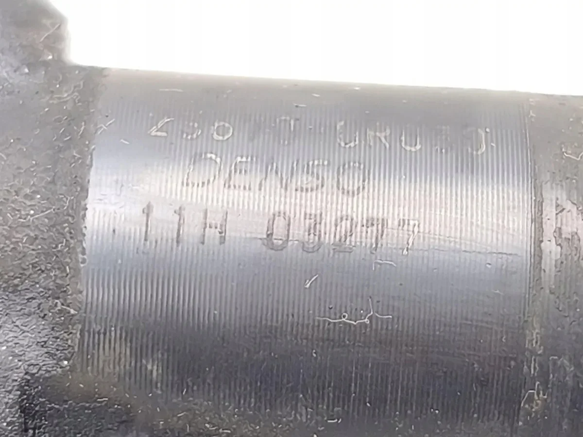 Inyector Toyota Avensis 23670-0R030 image 6