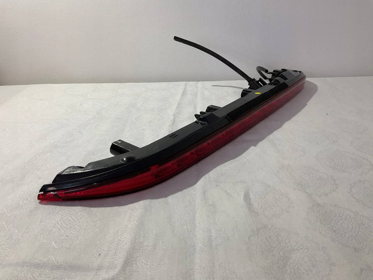Kolmas jarruvalo Kia Ceed 92700J71