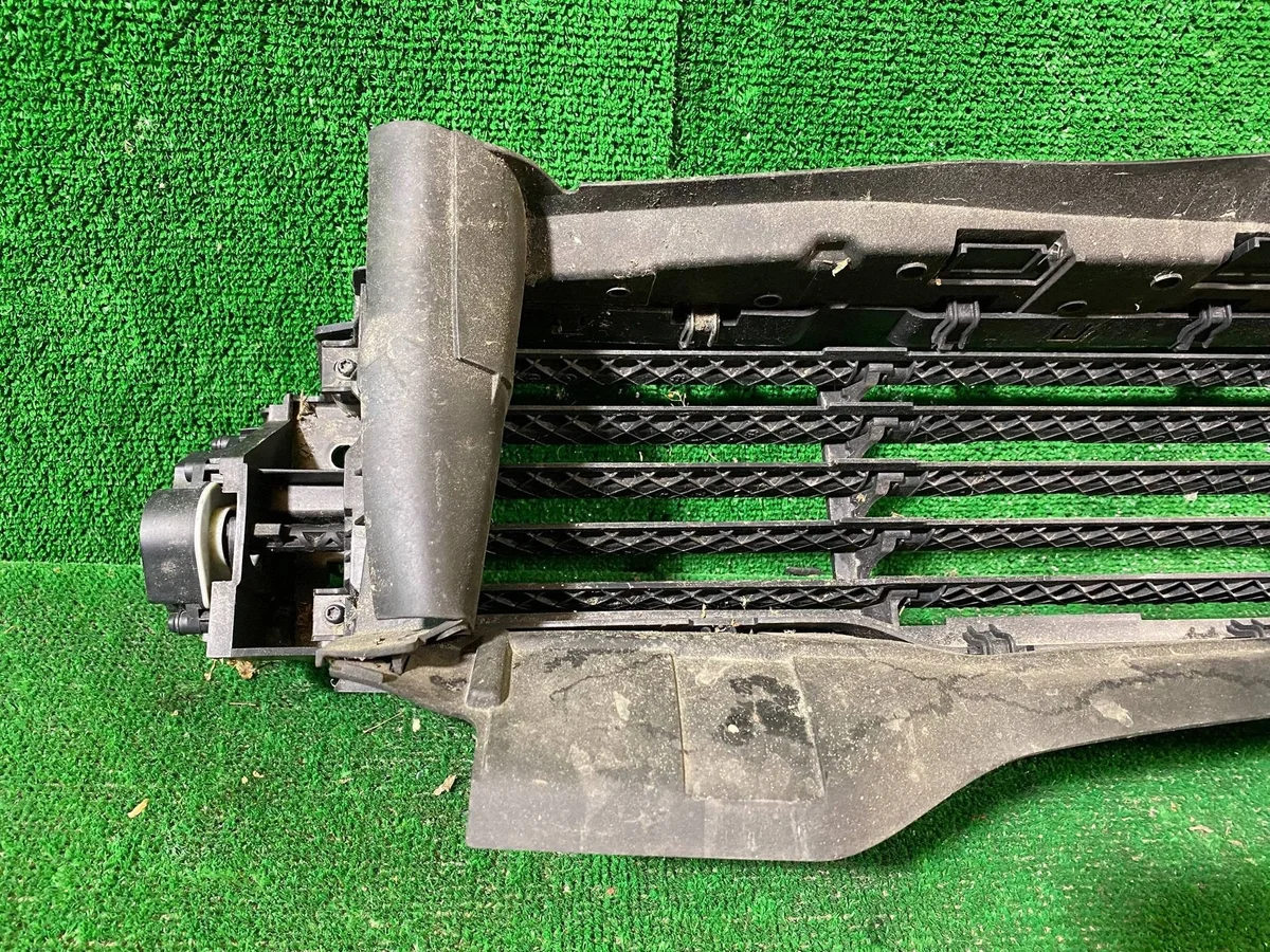 Air Vent Grille Mazda CX-5 II KB8A50R12Y 2017-2021
