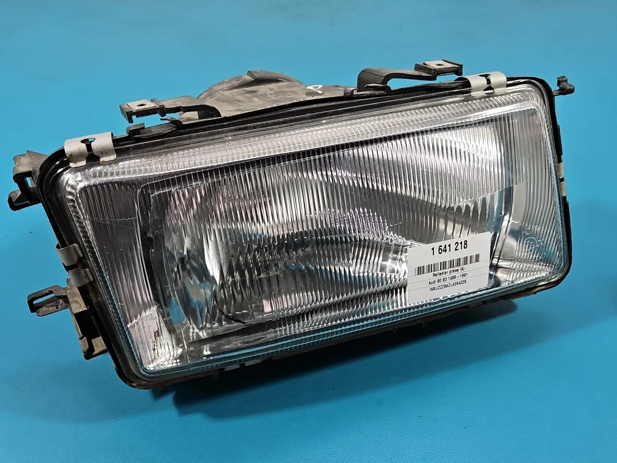 Faro anteriore destro Audi 80 B3