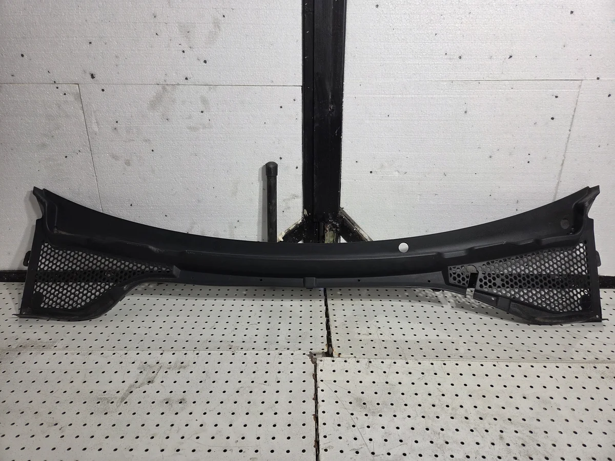 Podszybie SEAT LEON III 5F1819403D 2015-