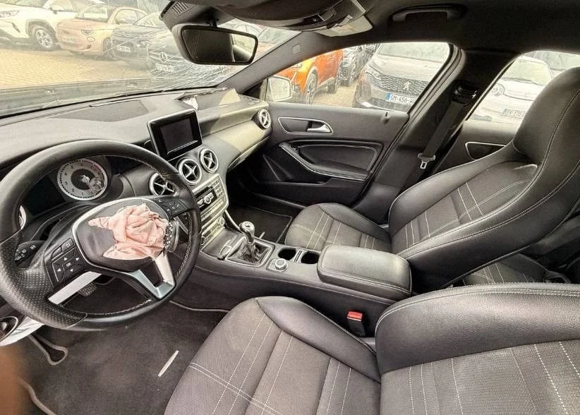 Moottori M270910 Mercedes A180 W176 1.6 CGI image 5
