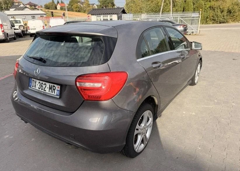 Moottori M270910 Mercedes A180 W176 1.6 CGI image 6