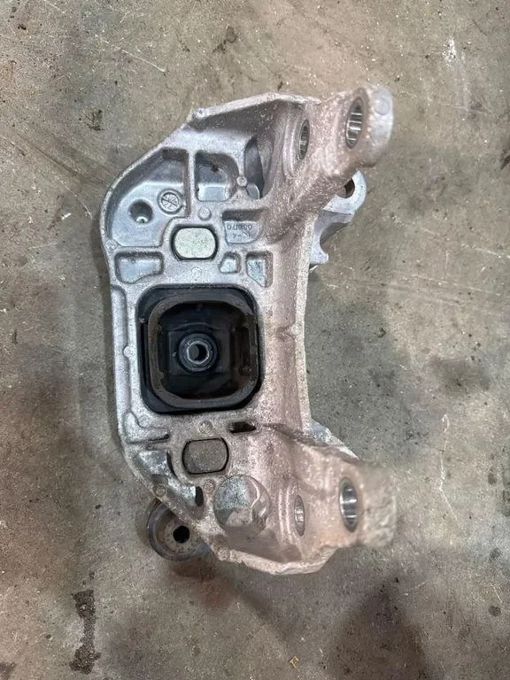 Support moteur gauche Nissan X-Trail 112544BB1A