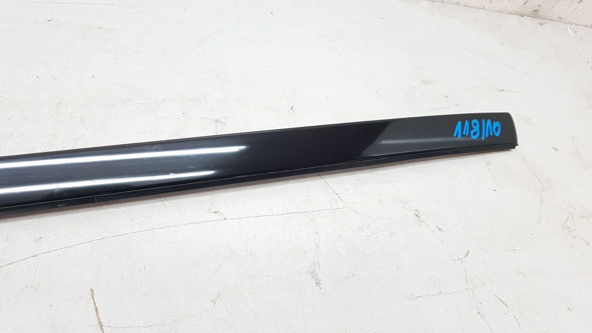 Windshield Seal Mercedes E-Class W213 Left 11810ATS