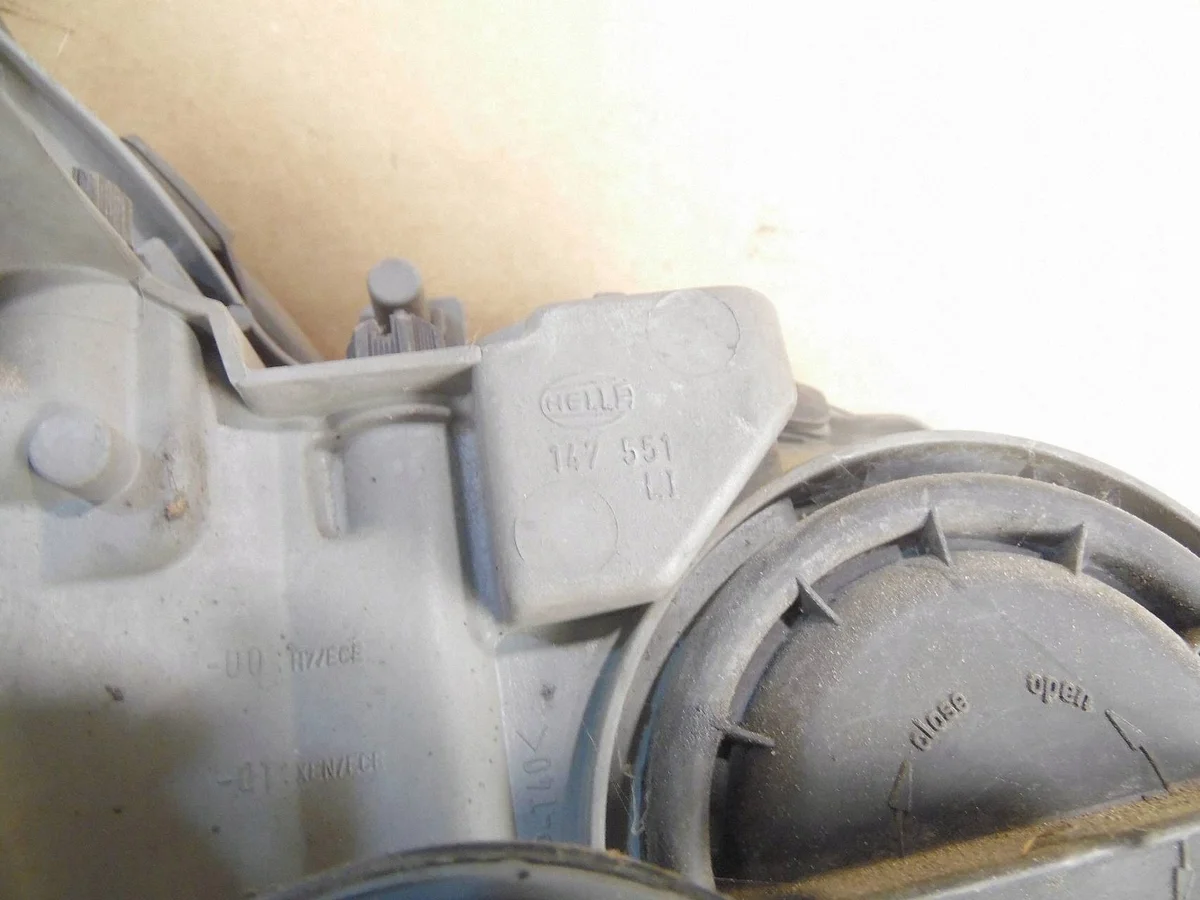 Farol Mercedes CLK C208 Esquerdo H7 147551 image 4