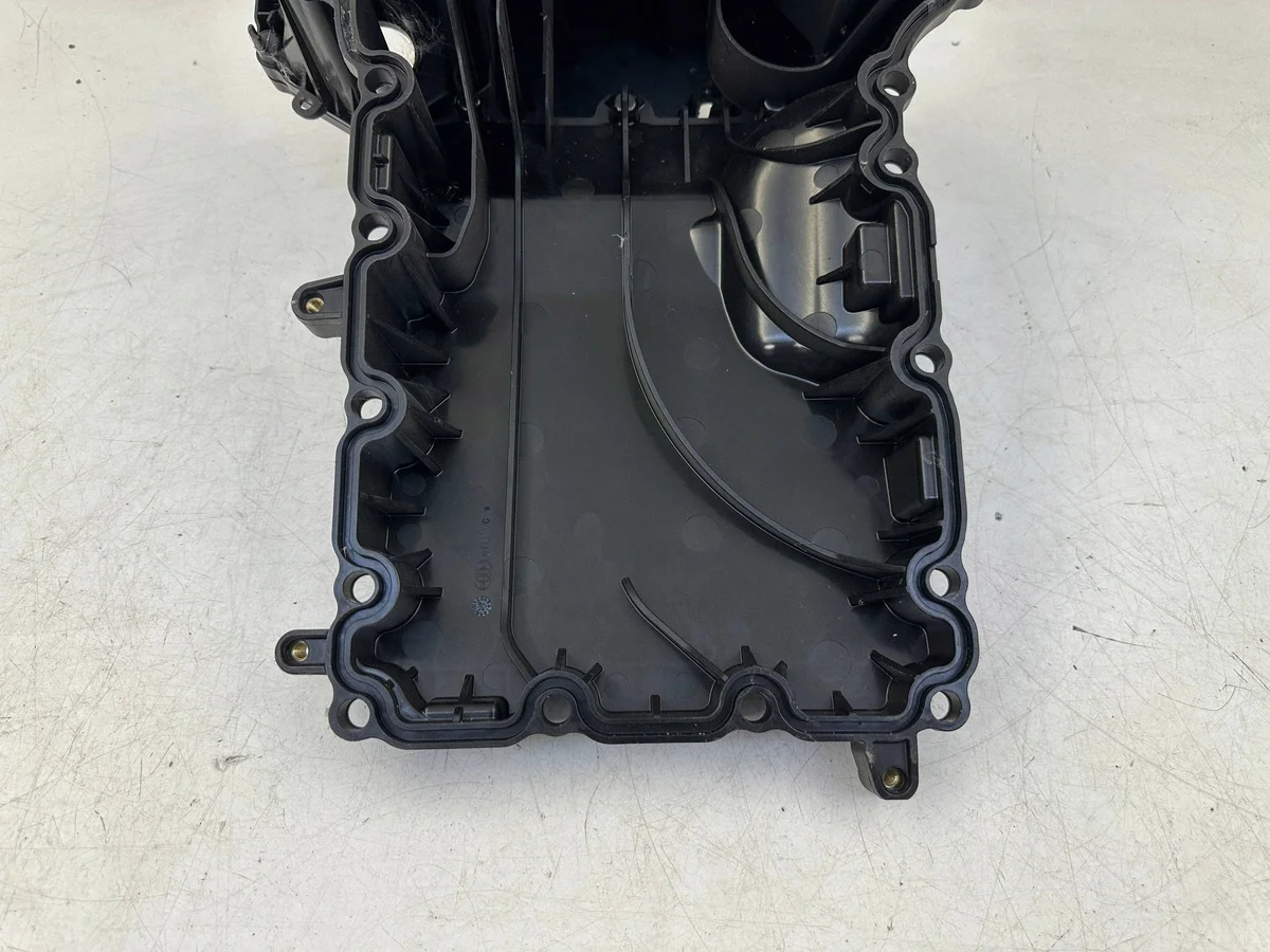 Övre oljetråg Mercedes GLE W167 A6540140501