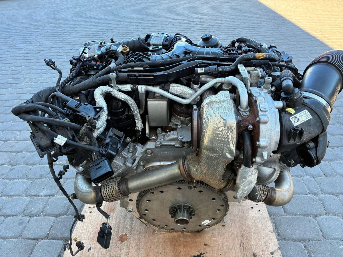 Audi A4 B9 3.0 TDI Engine image 4