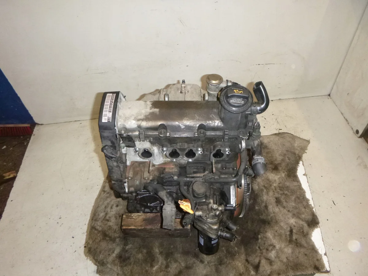 VW Golf IV Engine ACR1111806 BEH