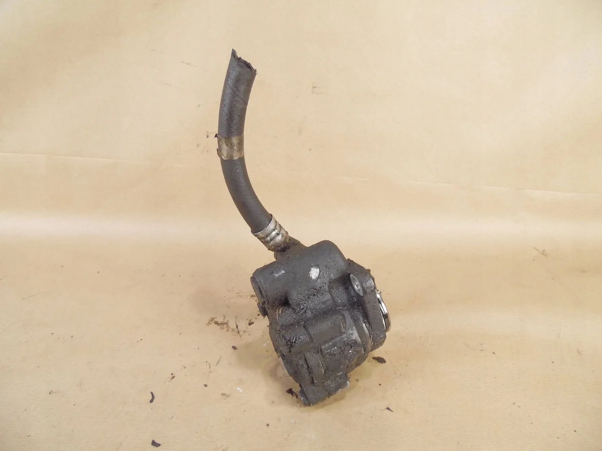 Power Steering Pump Iveco 7682955142 image 3