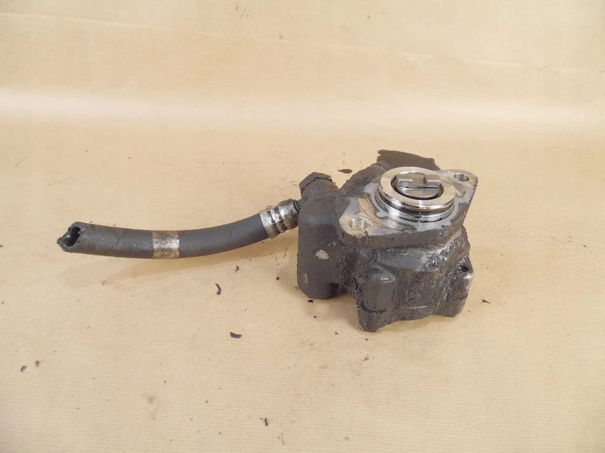 Power Steering Pump Iveco 7682955142 image 4
