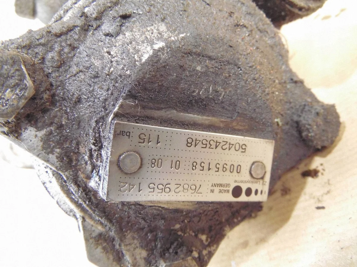 Power Steering Pump Iveco 7682955142 image 5