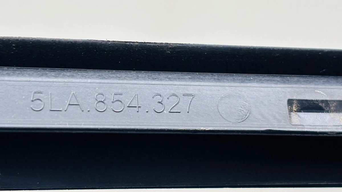 Joint de pare-brise Skoda Enyaq iV 5LA854327